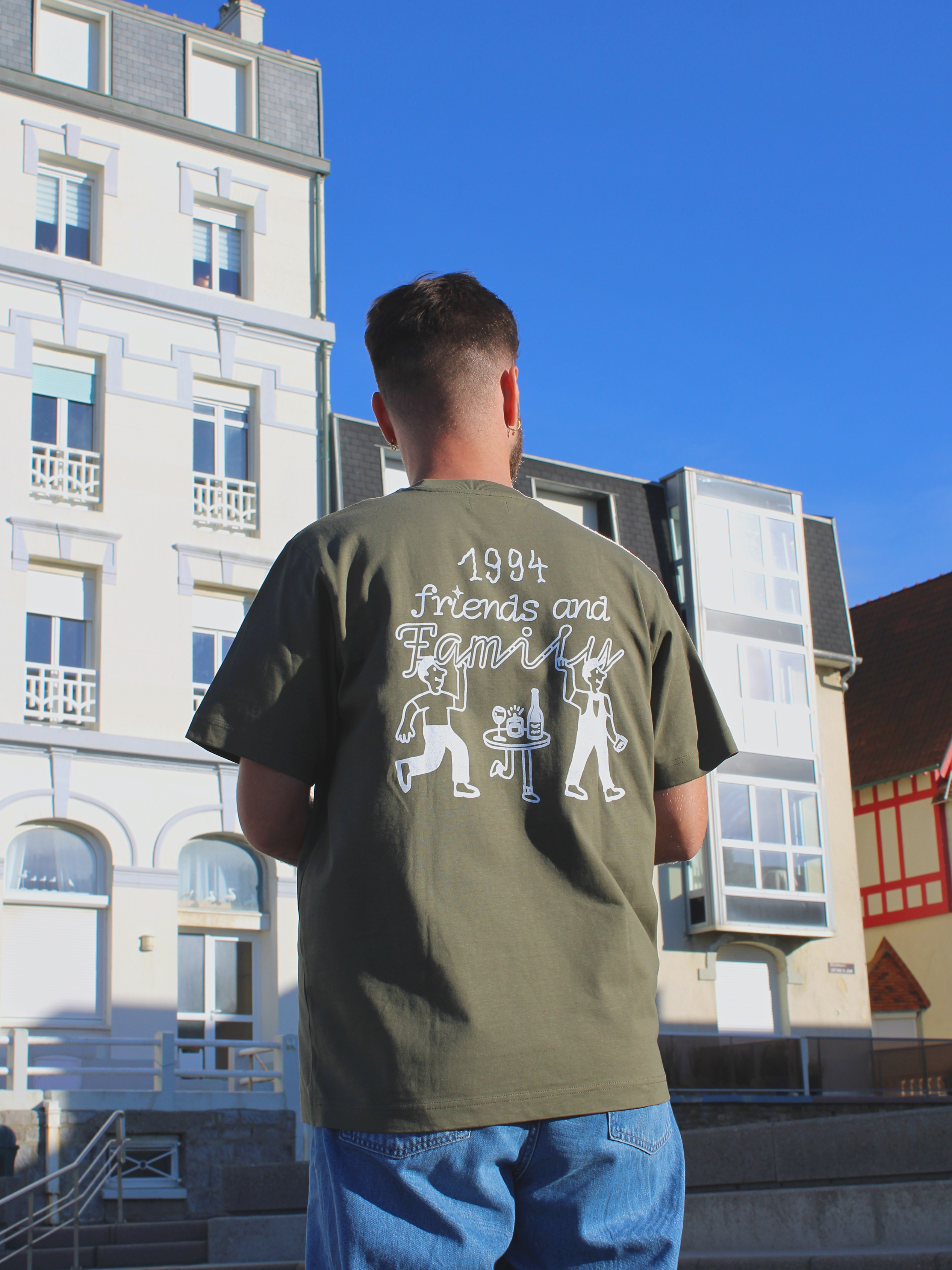 T-shirt "Friends and Family"