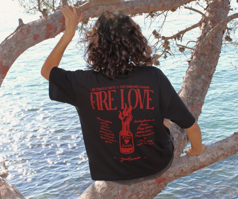 T-shirt Oversize « Fire Love » – Image 3